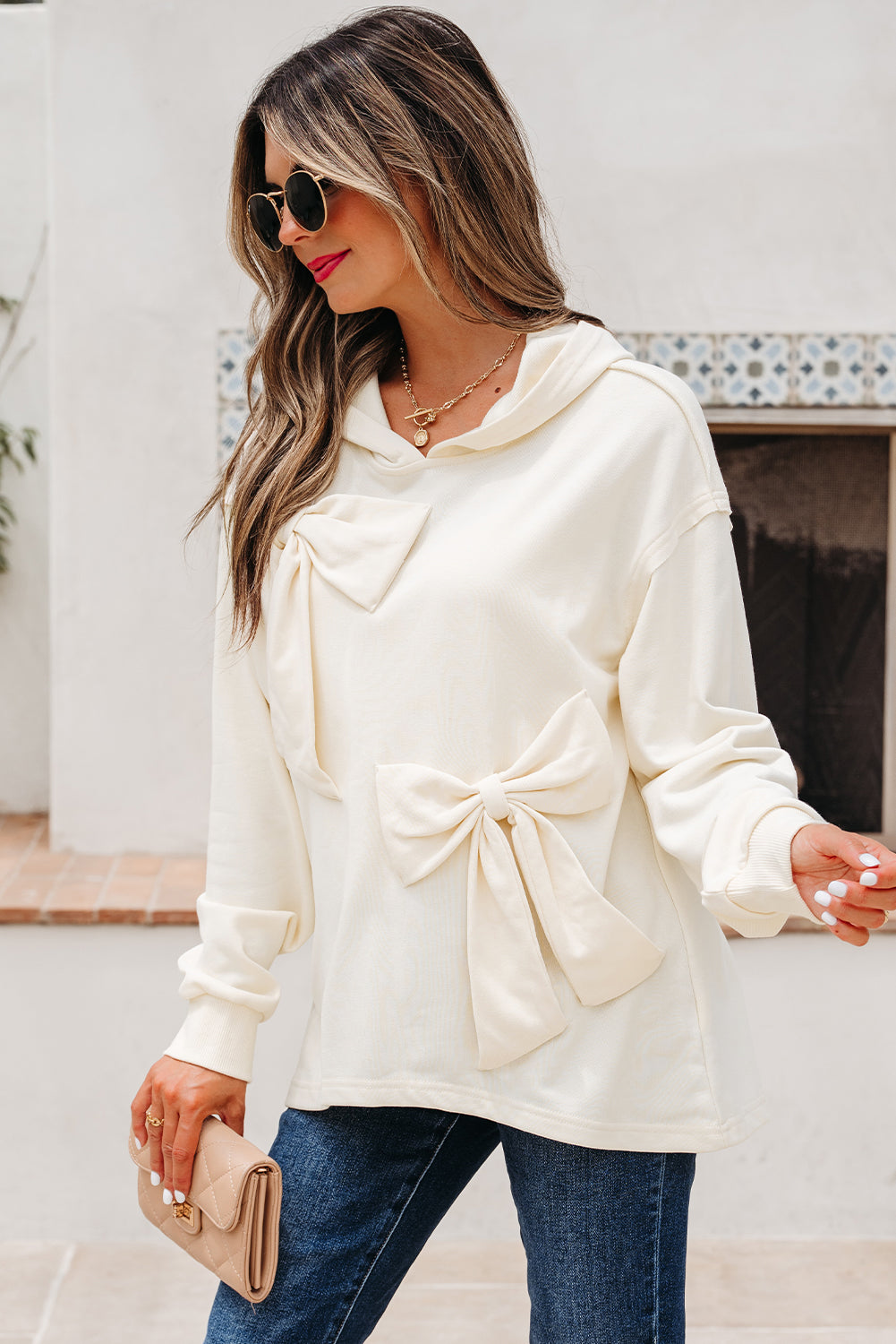 Oversized Bow Hoodie – Creamy White