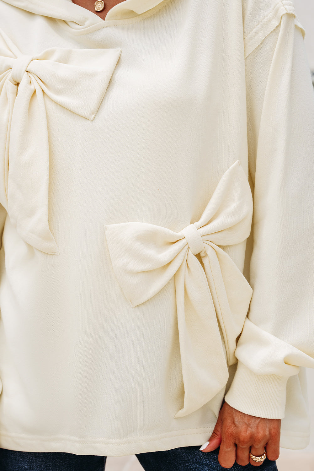 Oversized Bow Hoodie – Creamy White