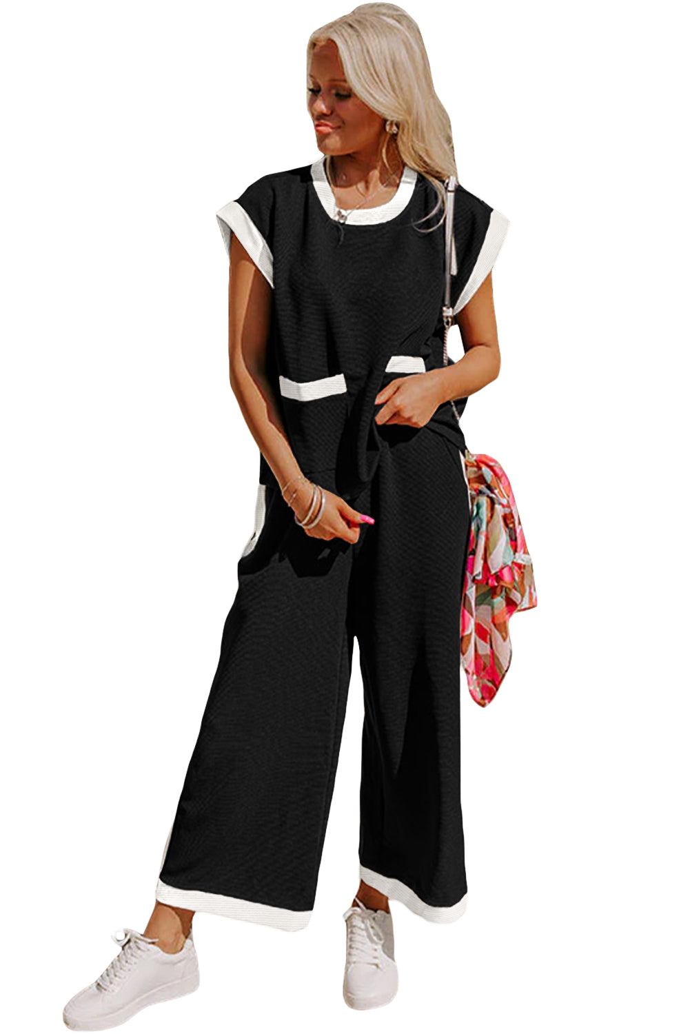 Black Color Block Pocketed T-Shirt and Wide Leg Pants Set