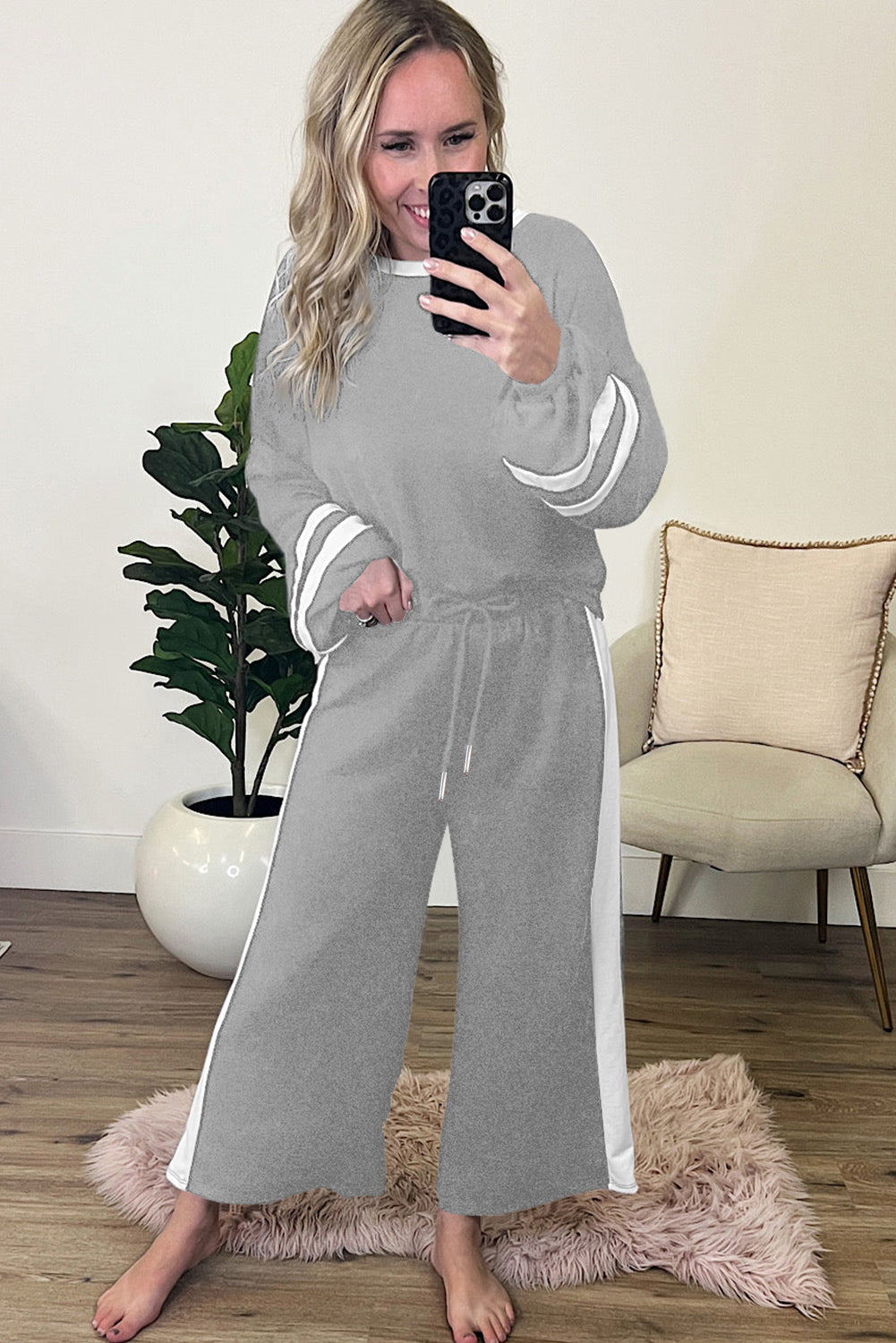 Gray Contrast Trim Long Sleeve Lounge Set