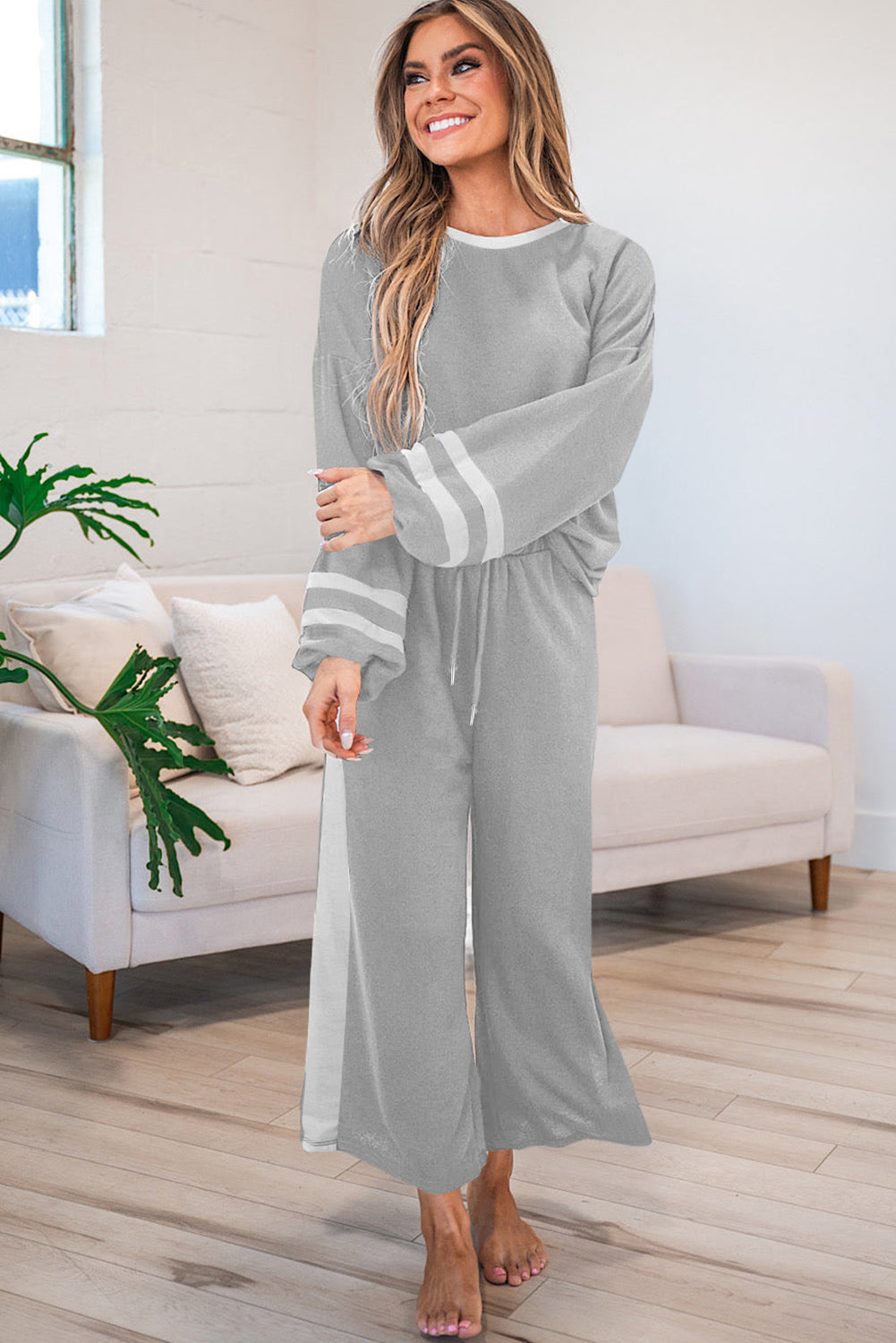 Gray Contrast Trim Long Sleeve Lounge Set
