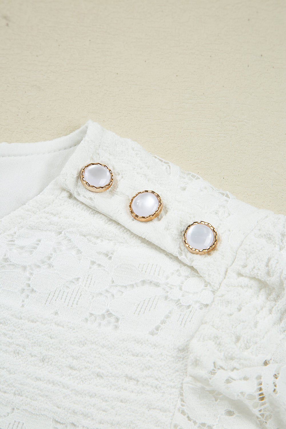 White Lace Floral Round Neck Puff Sleeve Shift Mini Dress