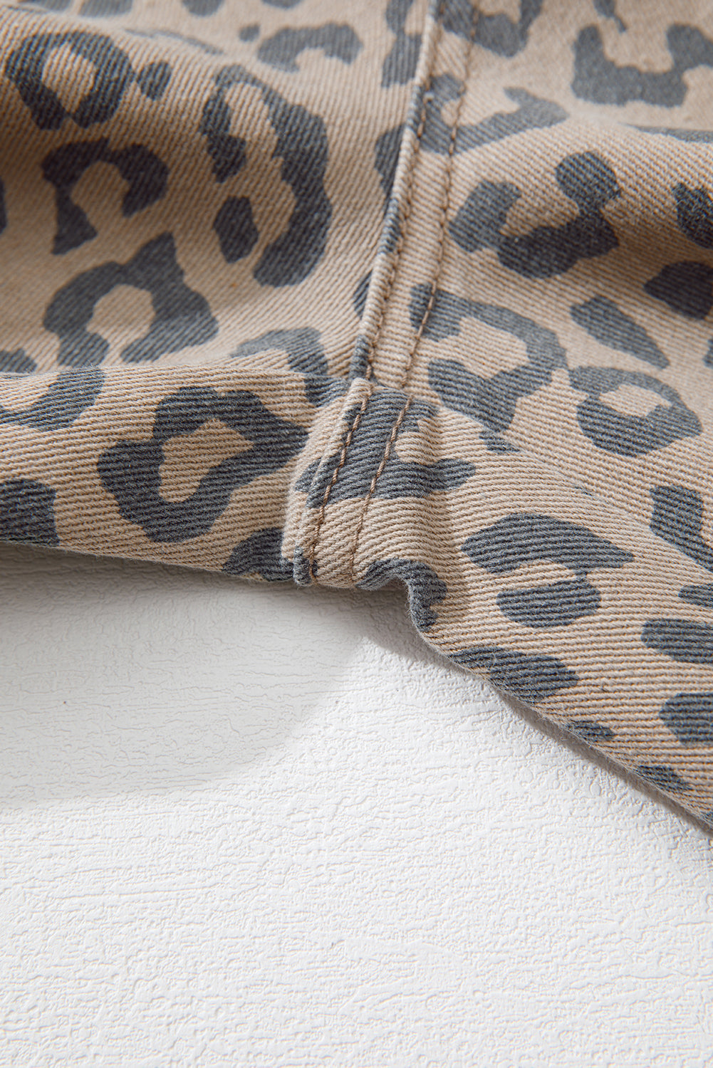 Leopard Print Wide-Leg Jeans with Drawstring Waist & Side Pockets