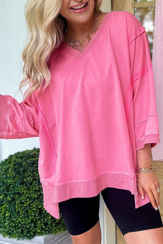 Bonbon Exposed Seam V Neck Bracelet Sleeve T-Shirt